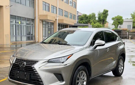 Lexus NX I, 2021 год, 2 700 000 рублей, 3 фотография