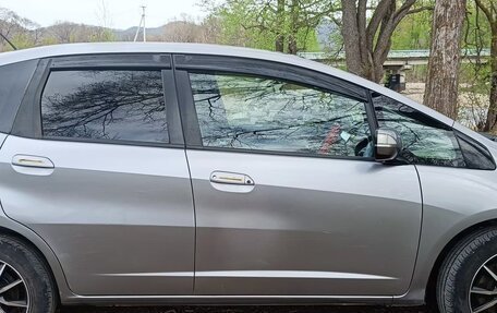 Honda Fit III, 2011 год, 730 000 рублей, 2 фотография