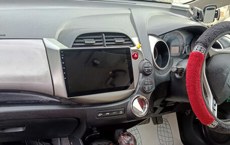Honda Fit III, 2011 год, 730 000 рублей, 11 фотография