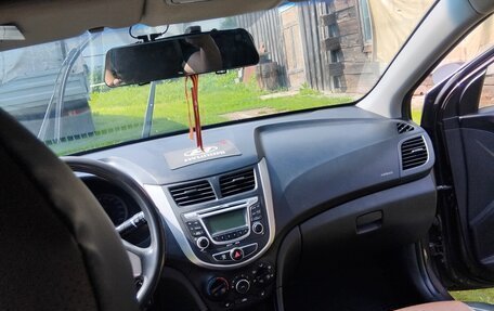 Hyundai Solaris II рестайлинг, 2014 год, 755 000 рублей, 3 фотография