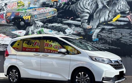 Honda Freed II, 2022 год, 1 230 000 рублей, 3 фотография