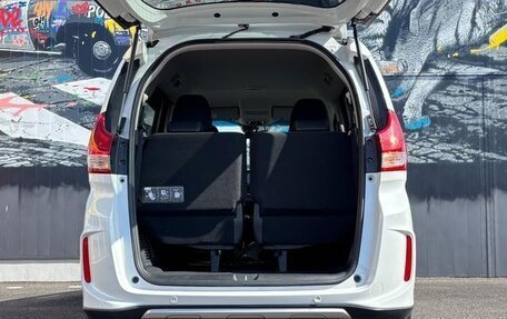 Honda Freed II, 2022 год, 1 230 000 рублей, 12 фотография