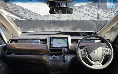 Honda Freed II, 2022 год, 1 230 000 рублей, 13 фотография