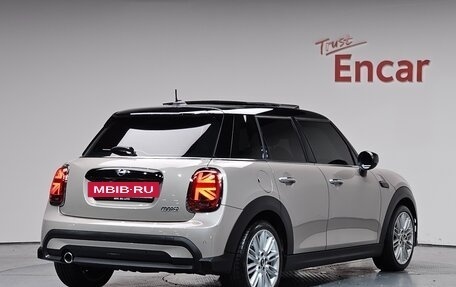 MINI Countryman II (F60), 2021 год, 2 100 000 рублей, 3 фотография