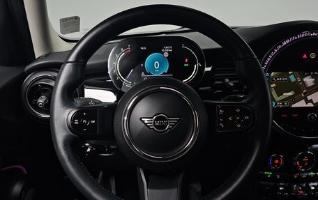 MINI Countryman II (F60), 2021 год, 2 100 000 рублей, 11 фотография
