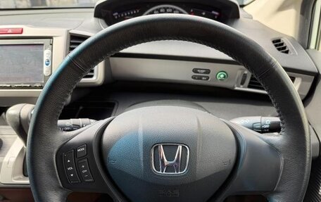 Honda Freed I, 2016 год, 856 000 рублей, 13 фотография