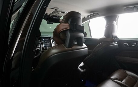 Volvo XC60 II, 2018 год, 3 869 000 рублей, 11 фотография