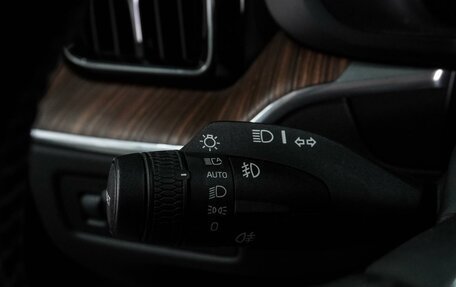 Volvo XC60 II, 2018 год, 3 869 000 рублей, 21 фотография