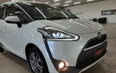 Toyota Sienta II, 2017 год, 810 000 рублей, 23 фотография