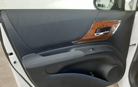 Toyota Sienta II, 2017 год, 810 000 рублей, 18 фотография