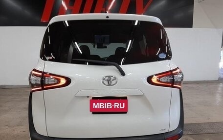 Toyota Sienta II, 2017 год, 810 000 рублей, 27 фотография