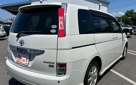 Toyota ISis I, 2012 год, 990 000 рублей, 4 фотография