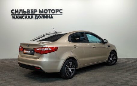 KIA Rio III рестайлинг, 2014 год, 725 000 рублей, 2 фотография