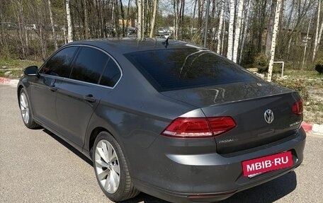 Volkswagen Passat B8 рестайлинг, 2015 год, 1 650 000 рублей, 7 фотография