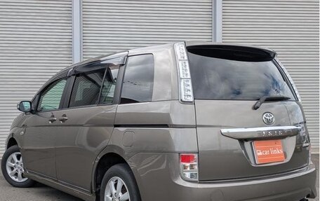 Toyota ISis I, 2012 год, 1 110 000 рублей, 6 фотография
