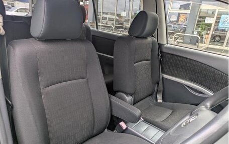 Toyota ISis I, 2012 год, 1 110 000 рублей, 20 фотография