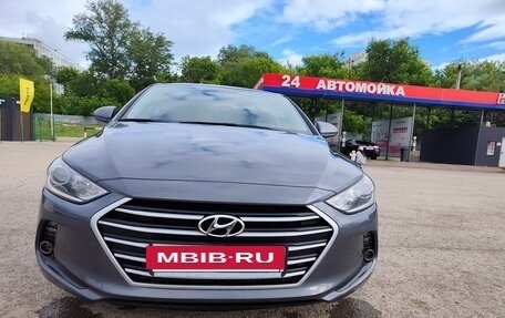 Hyundai Elantra VI рестайлинг, 2018 год, 1 580 000 рублей, 8 фотография