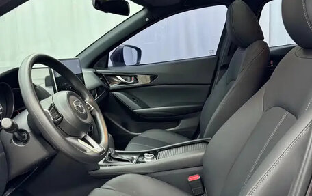 Mazda CX-4, 2023 год, 1 900 000 рублей, 9 фотография