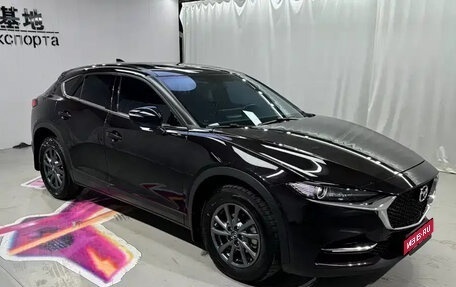 Mazda CX-4, 2023 год, 1 900 000 рублей, 2 фотография