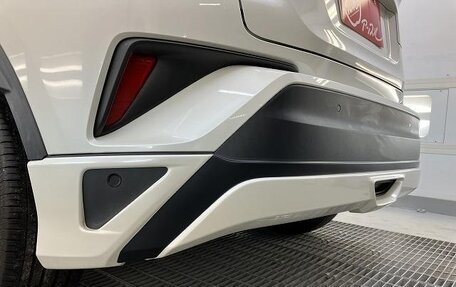 Toyota C-HR I рестайлинг, 2017 год, 1 350 000 рублей, 10 фотография