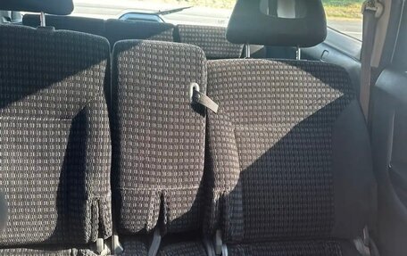 Honda Stream I рестайлинг, 2001 год, 655 000 рублей, 3 фотография