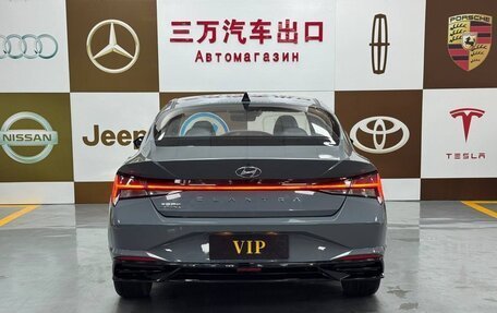 Hyundai Elantra, 2022 год, 1 715 000 рублей, 6 фотография