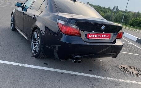 BMW 5 серия, 2006 год, 1 070 000 рублей, 6 фотография
