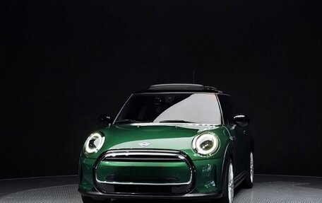 MINI Hatch, 2022 год, 1 660 000 рублей, 3 фотография