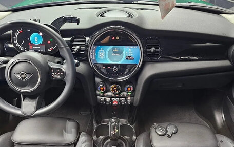 MINI Hatch, 2022 год, 1 660 000 рублей, 9 фотография