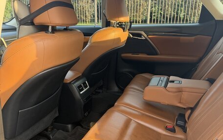 Lexus RX IV рестайлинг, 2020 год, 5 100 000 рублей, 12 фотография