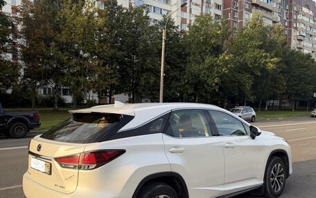 Lexus RX IV рестайлинг, 2020 год, 5 100 000 рублей, 7 фотография