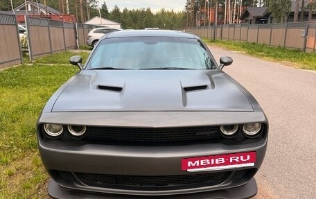 Dodge Challenger III рестайлинг 2, 2015 год, 2 750 000 рублей, 9 фотография