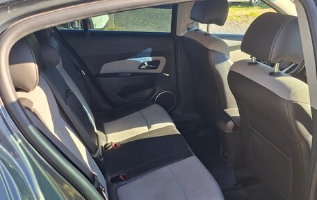 Chevrolet Cruze II, 2014 год, 750 000 рублей, 3 фотография