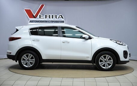 KIA Sportage IV рестайлинг, 2018 год, 1 990 000 рублей, 4 фотография