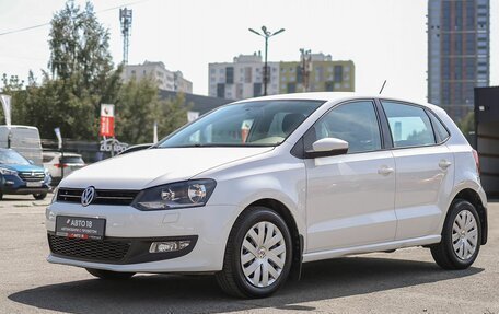 Volkswagen Polo VI (EU Market), 2013 год, 1 349 000 рублей, 2 фотография