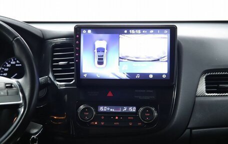 Mitsubishi Outlander III рестайлинг 3, 2016 год, 1 390 000 рублей, 13 фотография