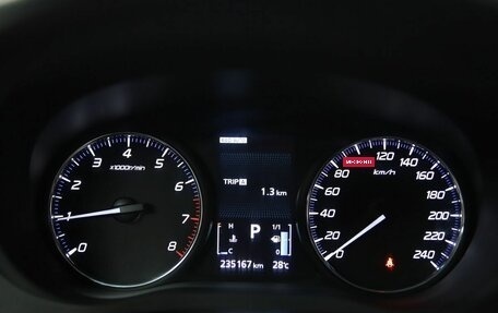 Mitsubishi Outlander III рестайлинг 3, 2016 год, 1 390 000 рублей, 16 фотография