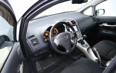 Toyota Auris II, 2007 год, 690 000 рублей, 10 фотография