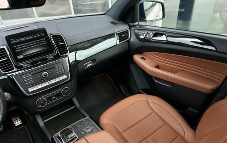 Mercedes-Benz GLE, 2016 год, 3 500 000 рублей, 18 фотография