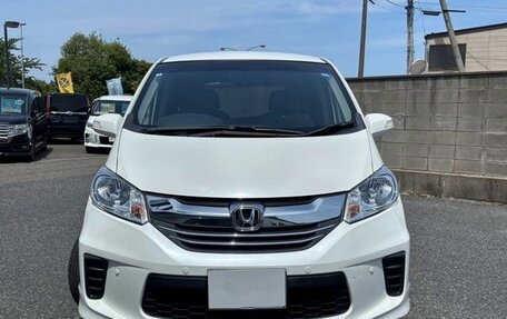 Honda Freed I, 2016 год, 886 000 рублей, 3 фотография