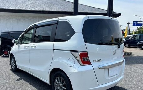 Honda Freed I, 2016 год, 886 000 рублей, 8 фотография