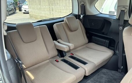 Honda Freed I, 2016 год, 886 000 рублей, 18 фотография