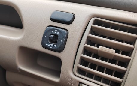 Toyota Vista V30, 2000 год, 350 000 рублей, 14 фотография