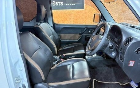 Suzuki Jimny, 2015 год, 675 000 рублей, 30 фотография