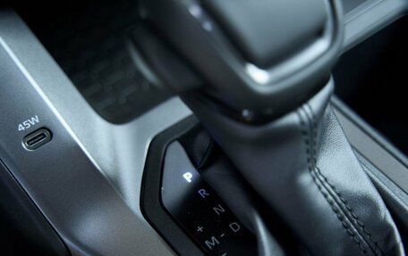 Toyota RAV4, 2026 год, 4 399 000 рублей, 24 фотография