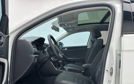 Volkswagen T-Roc I, 2022 год, 1 470 000 рублей, 14 фотография