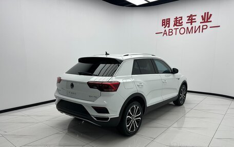 Volkswagen T-Roc I, 2022 год, 1 470 000 рублей, 4 фотография