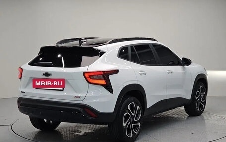 Chevrolet Trax, 2023 год, 1 300 000 рублей, 3 фотография