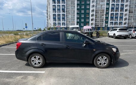 Chevrolet Aveo III, 2012 год, 700 000 рублей, 3 фотография