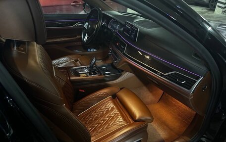 BMW 7 серия, 2019 год, 6 800 000 рублей, 30 фотография